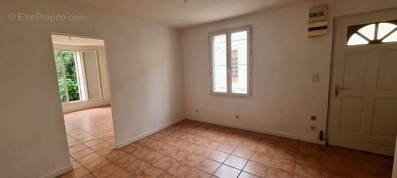 Maison à MARGUERITTES