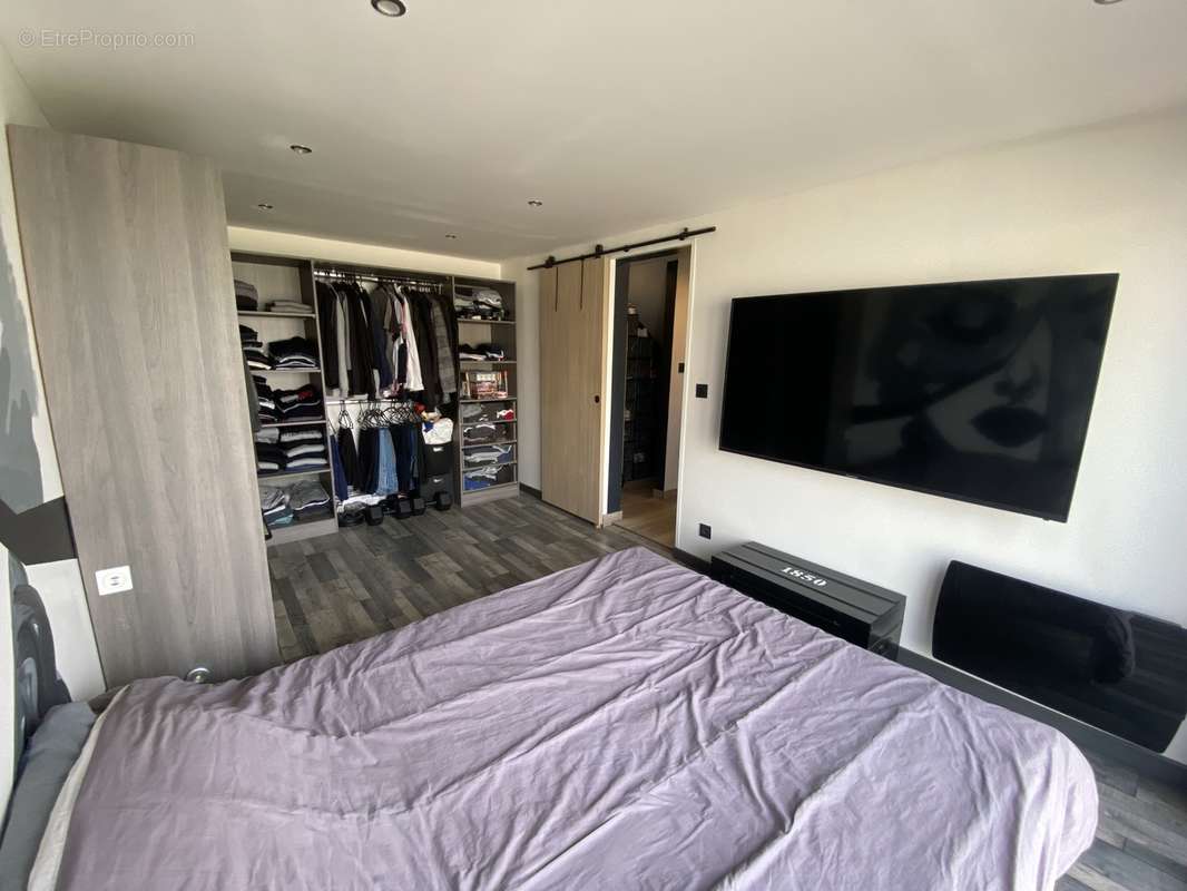 Maison de 160 m² sur un terrain de 1500 m² - photo 3