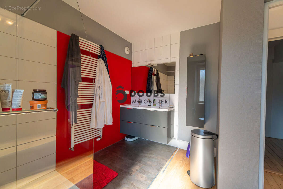 Maison à DAMPRICHARD