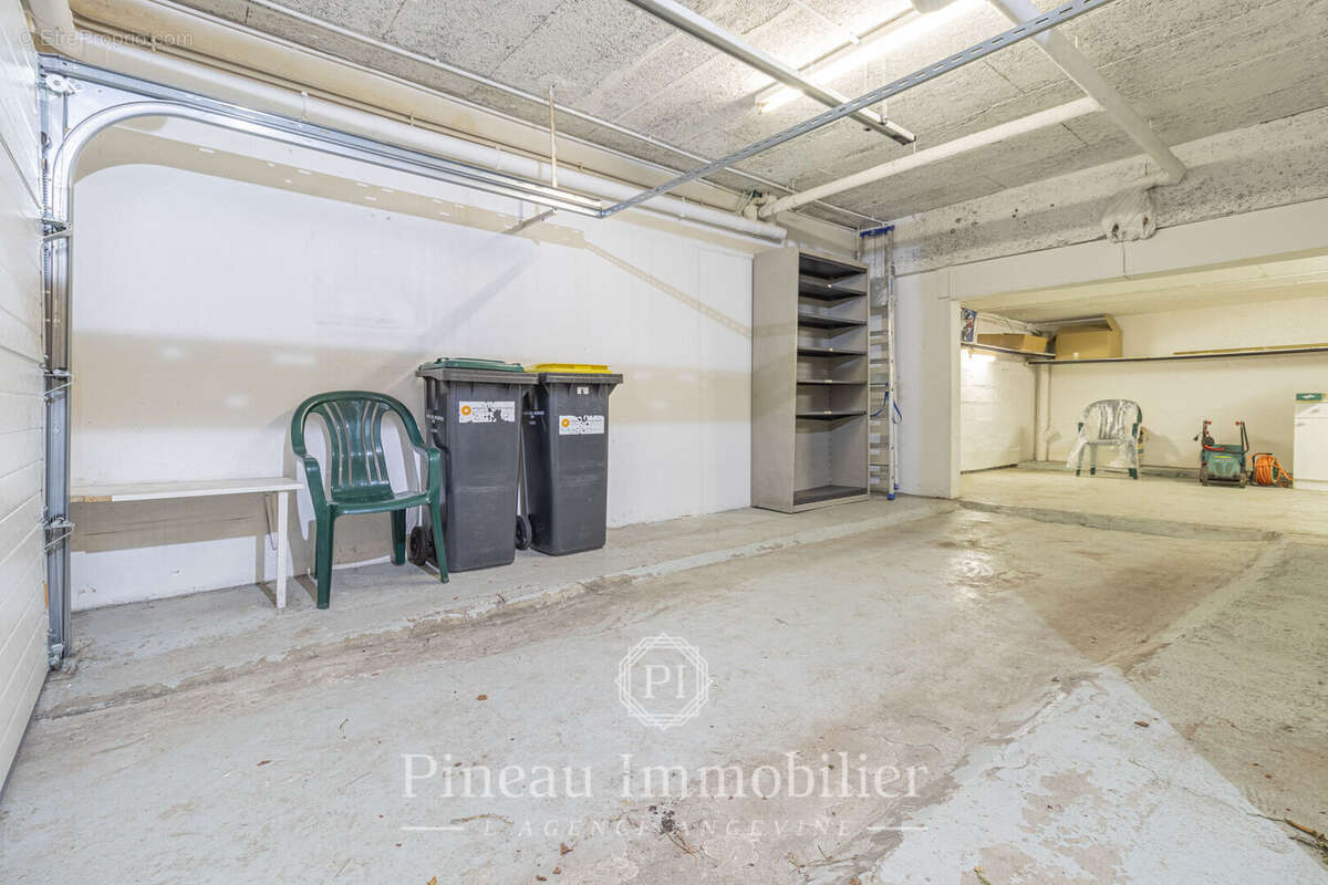 Angers - Quartier Bichon / Camus / CHU - Maison familiale 4 chambres avec jardin, terrasse et grand garage - photo 17