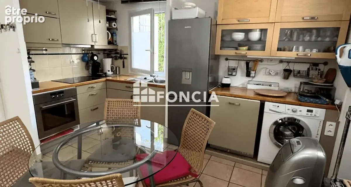 Uzès - Villa T4 de 60 m² dans résidence sécurisée avec jardin et piscine - photo 4