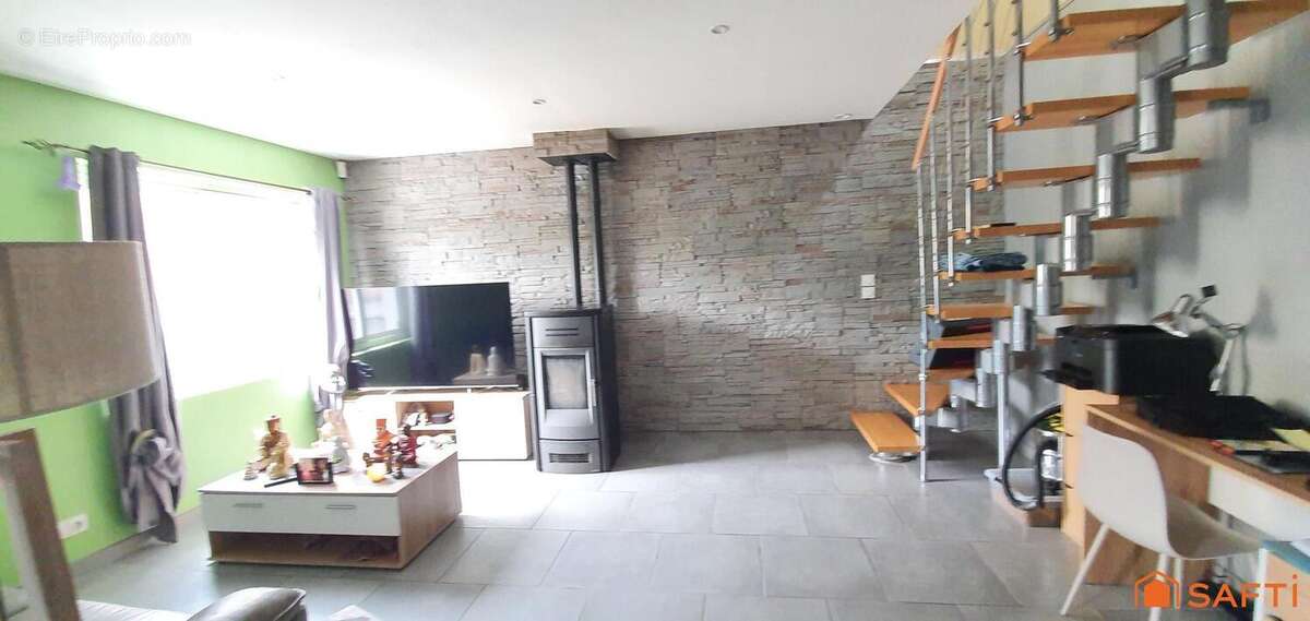 Maison 148 m² à Le Mesnil-Guillaume  - photo 2