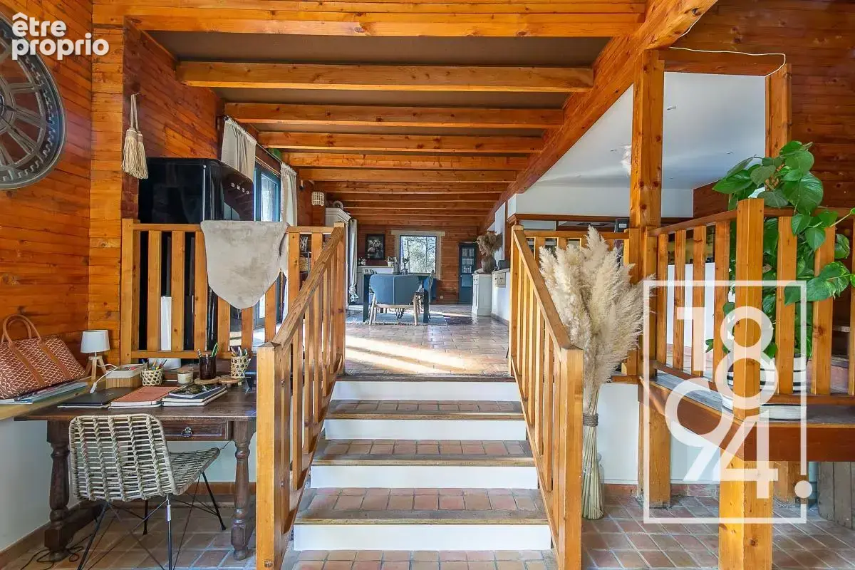 Chalet T12 à vendre Uvernet-Fours 04 (04400)  334 m²  Terrasses, Jardin  - photo 18