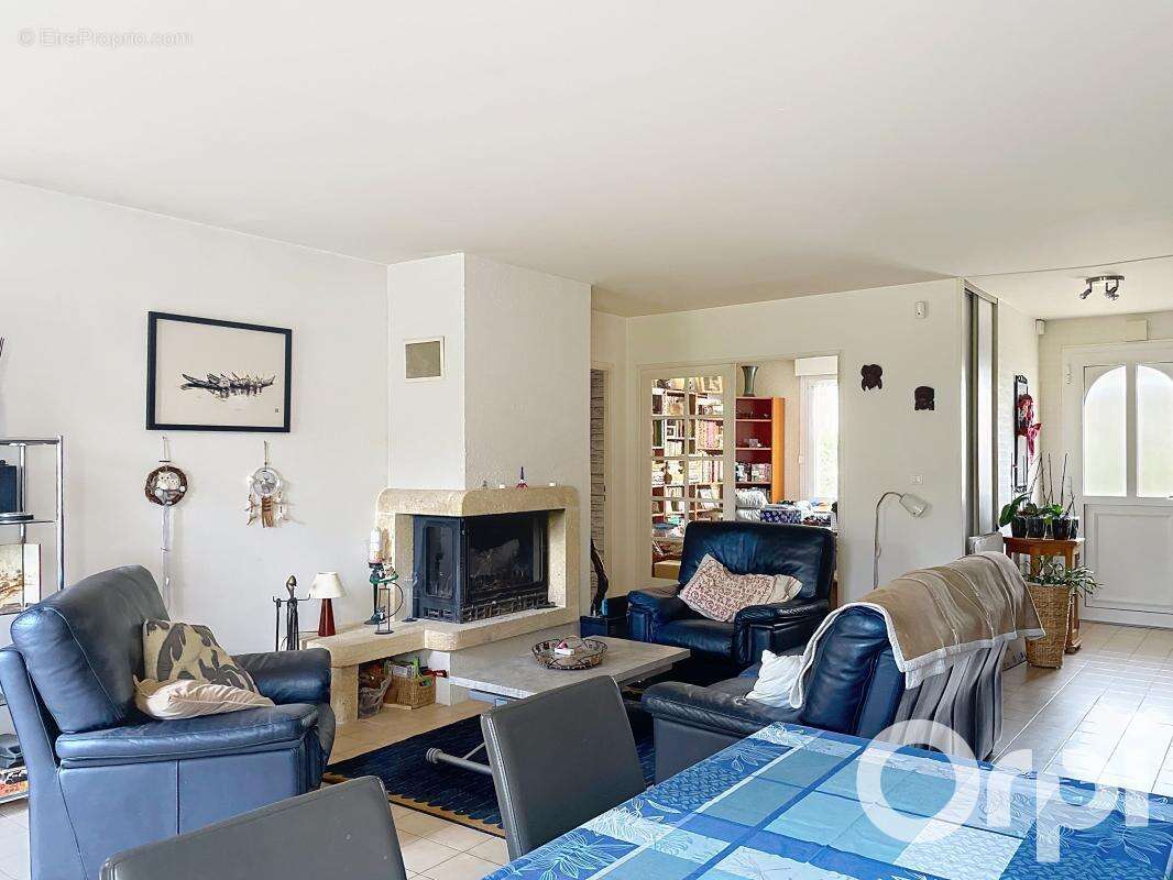 Maison à LONGJUMEAU