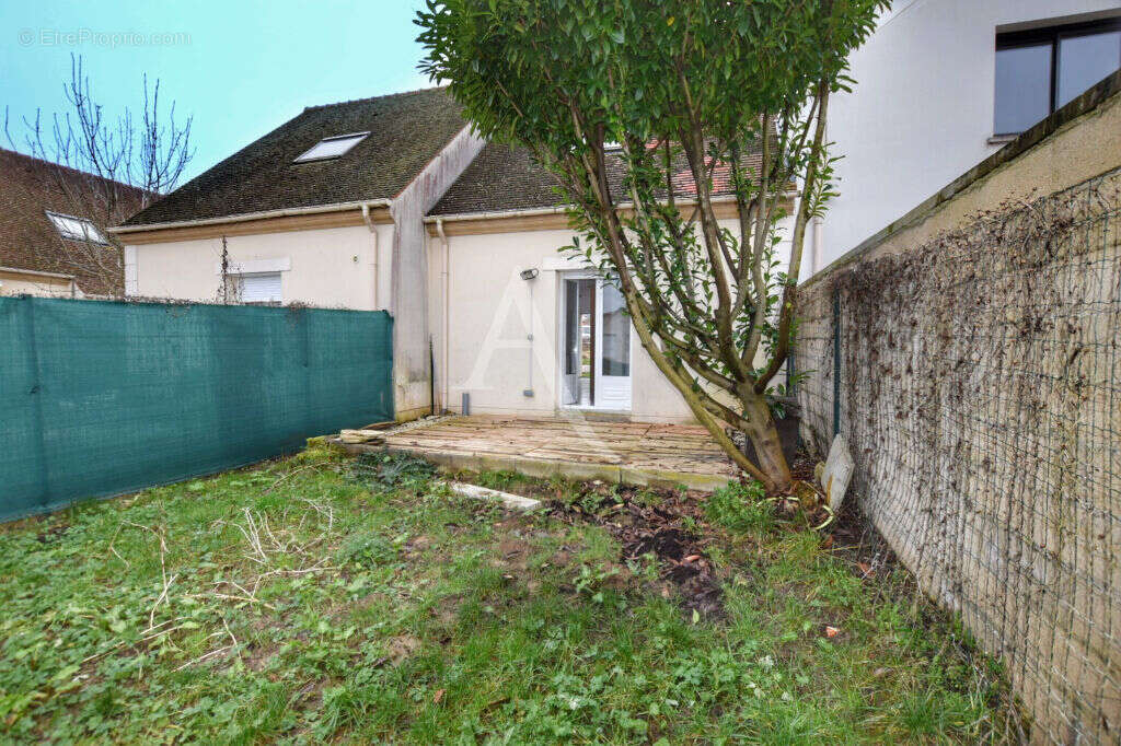 Maison à GOUVERNES