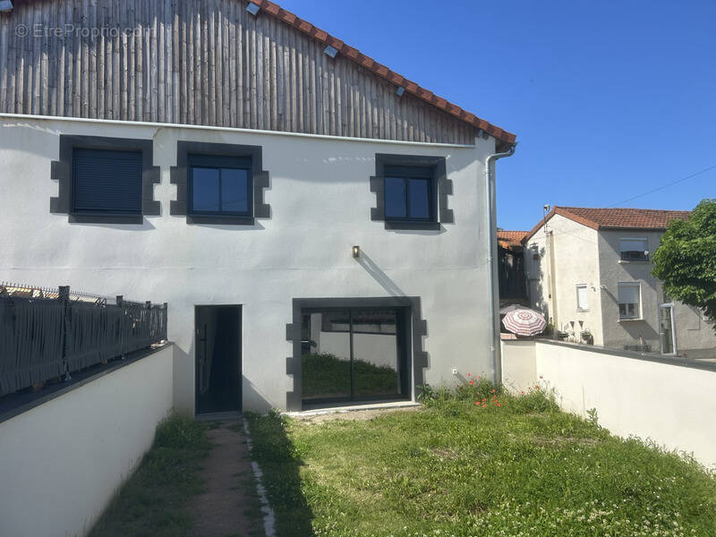 Maison à SURAT