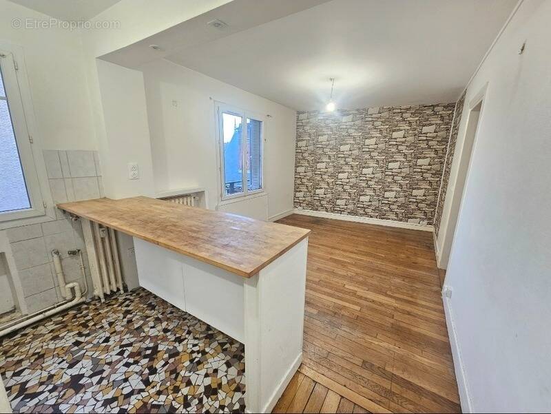 Appartement à RIS-ORANGIS