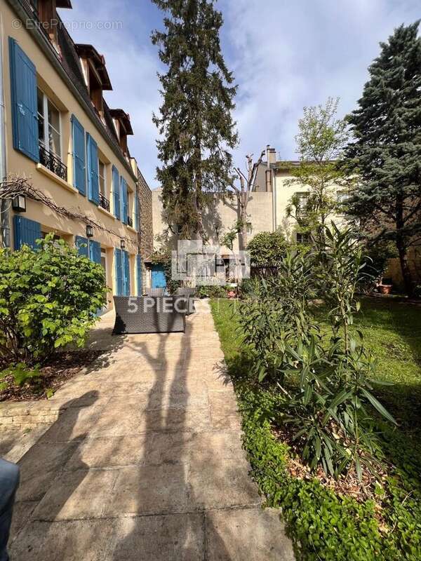 Maison à RUEIL-MALMAISON