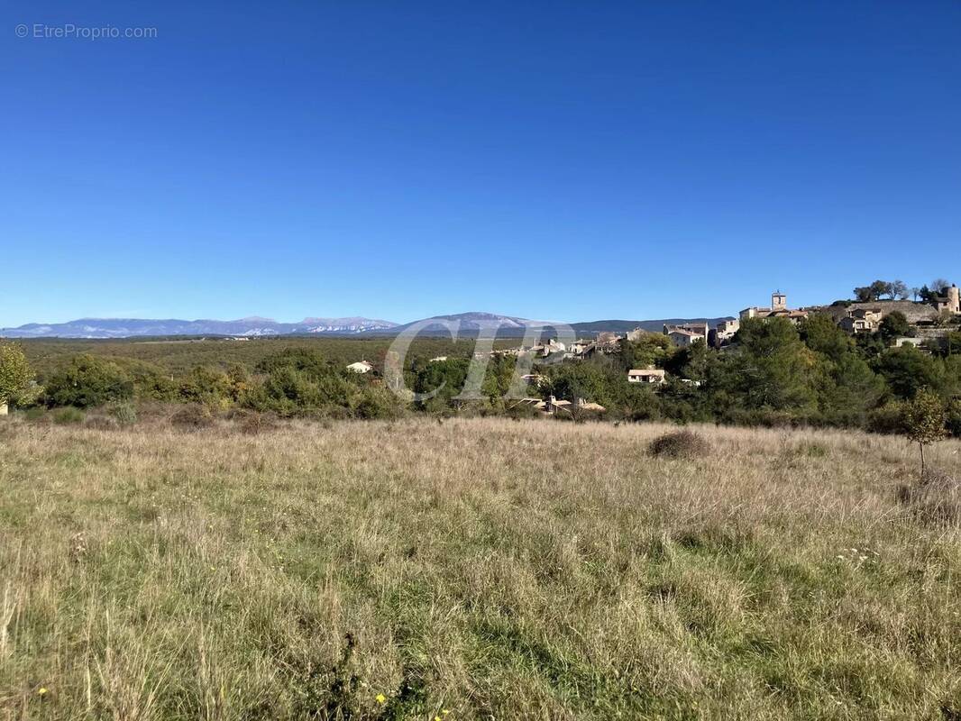 Terrain à MONTMEYAN