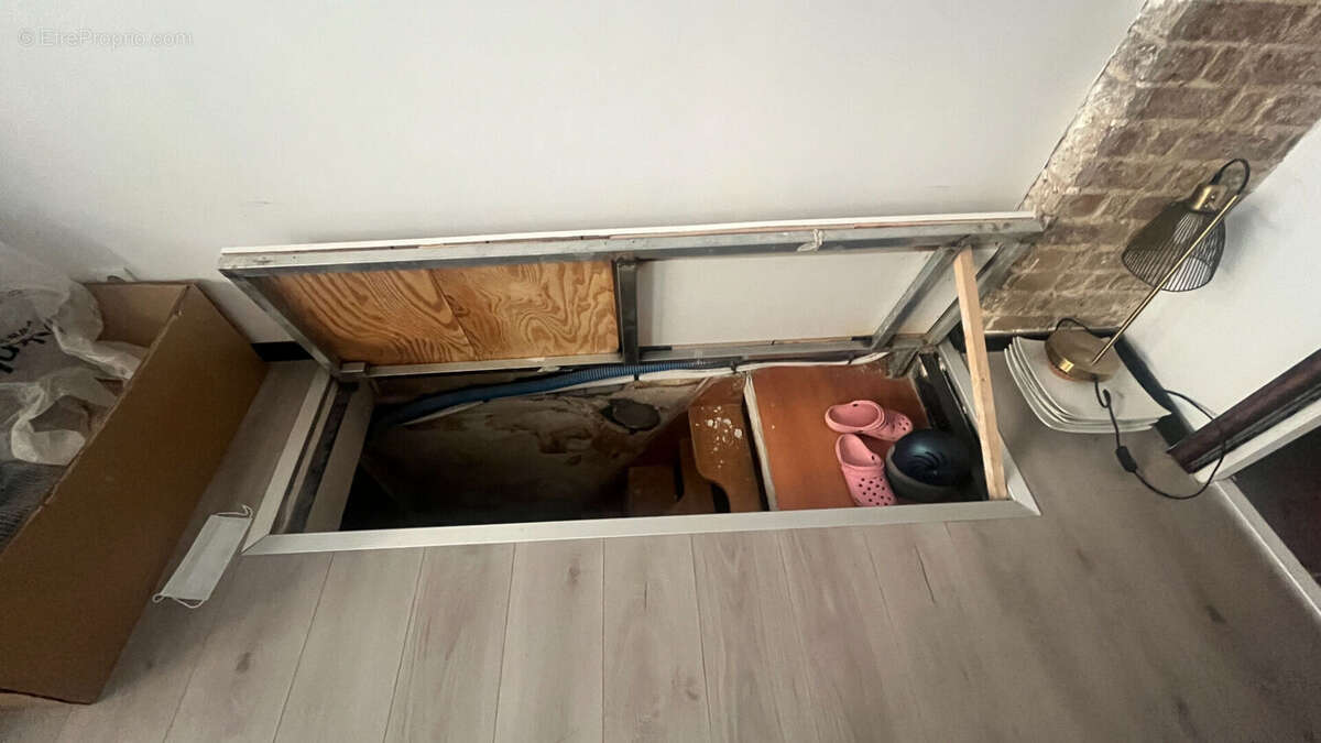 Appartement à PARIS-20E