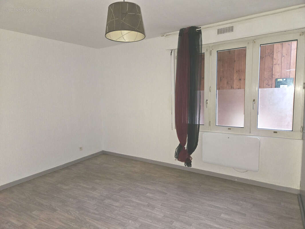 20251118_151900 - Appartement à REMIREMONT