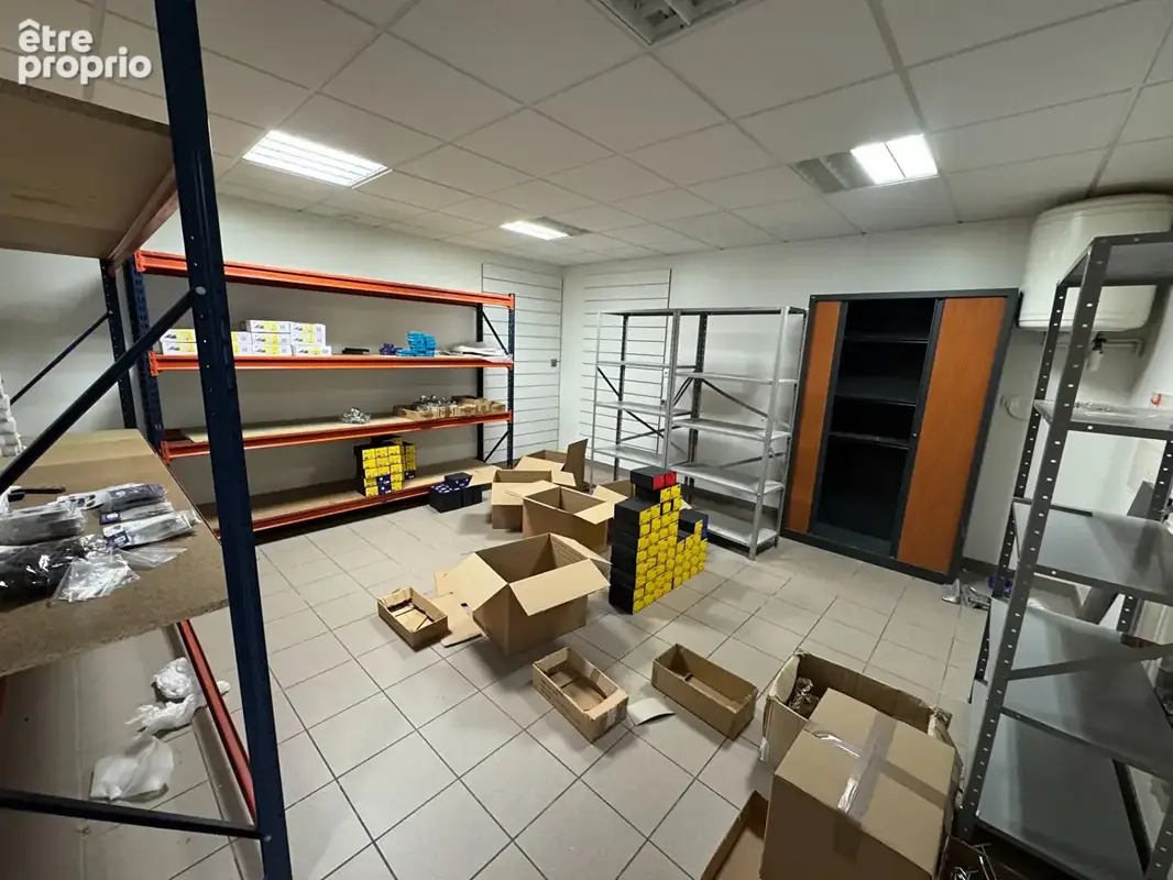 NOUVELLE Opportunité VENTE Local d'activité 250 m2 - NORD de NANTES - photo 12
