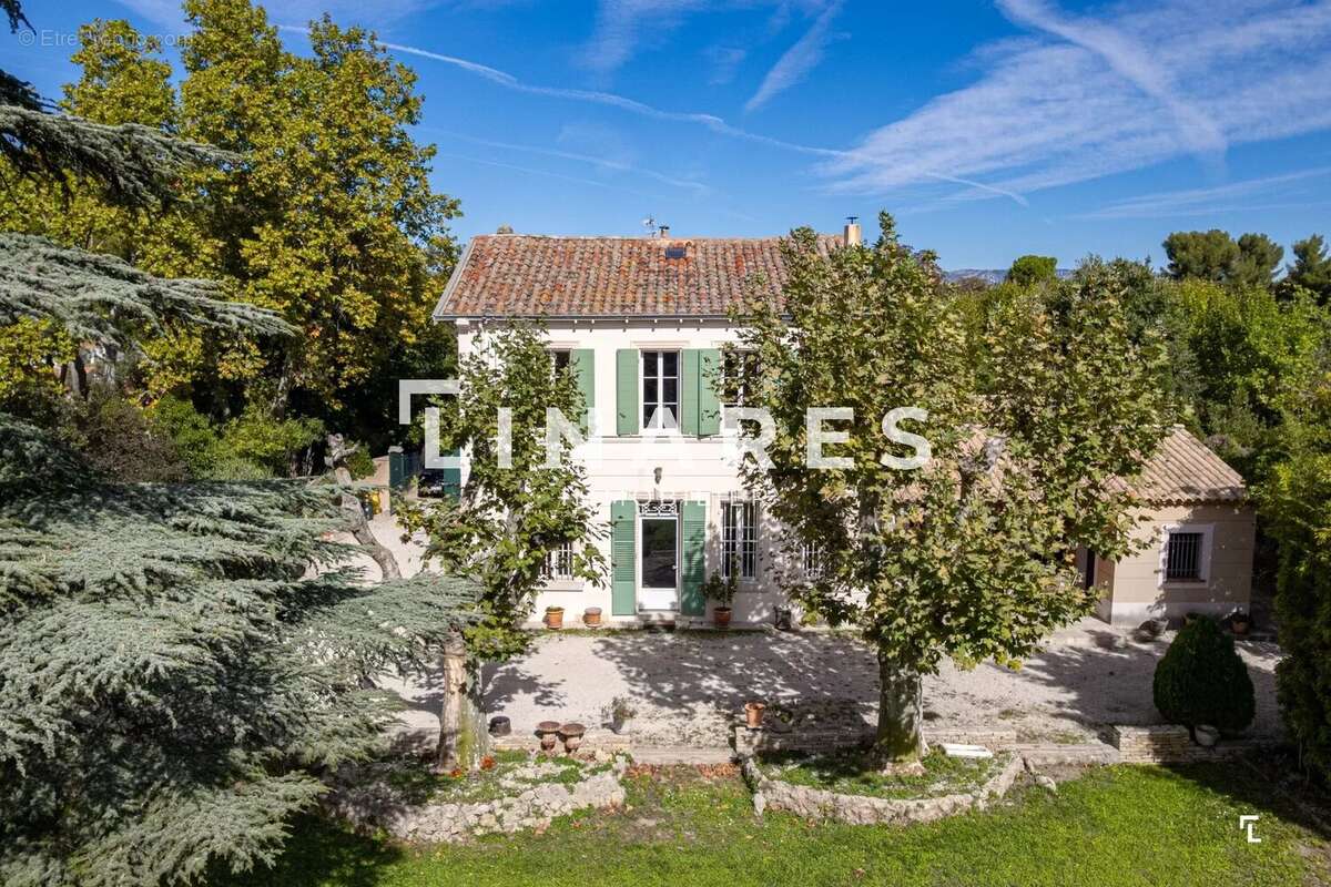 Maison à MARSEILLE-12E