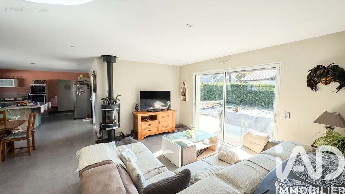 Photo 7 - Maison à TOSSE