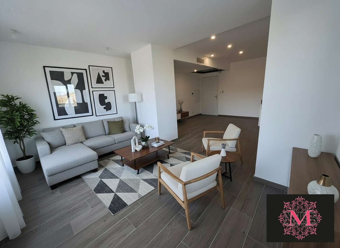 Appartement à MARSEILLE-8E