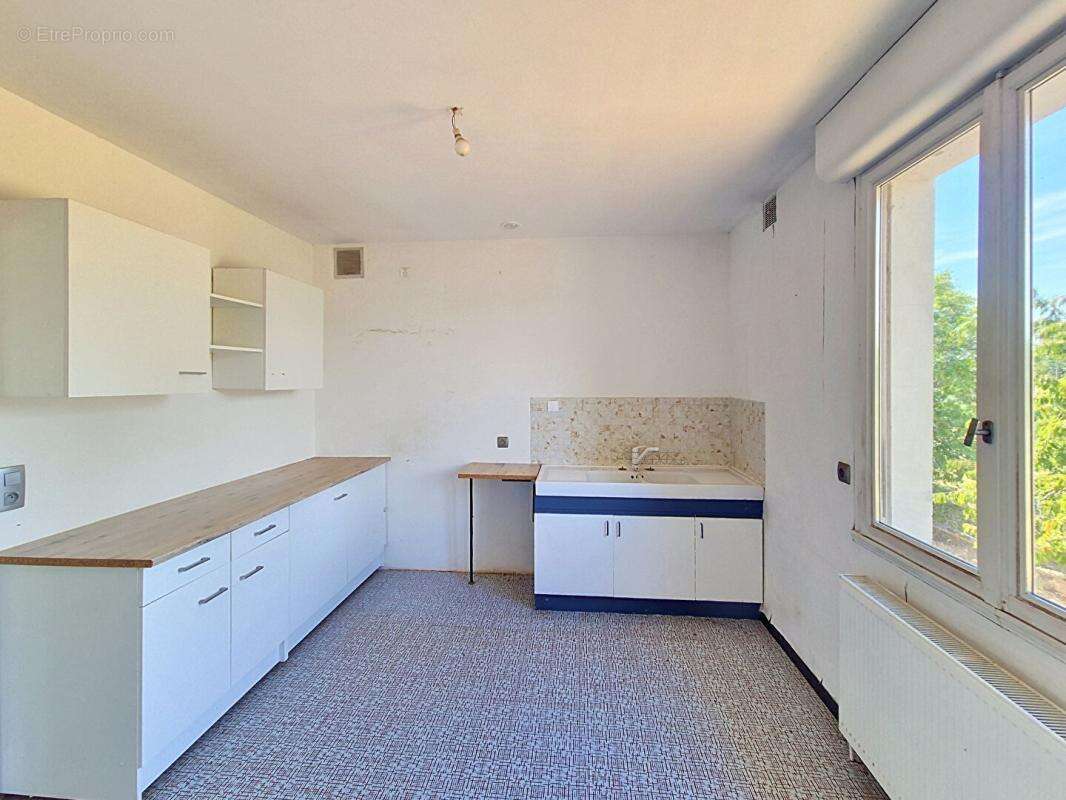 Maison Avord 5 pièce(s) 85 m2 - photo 11