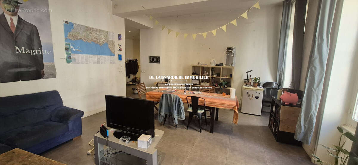 Appartement à MARSEILLE-1E