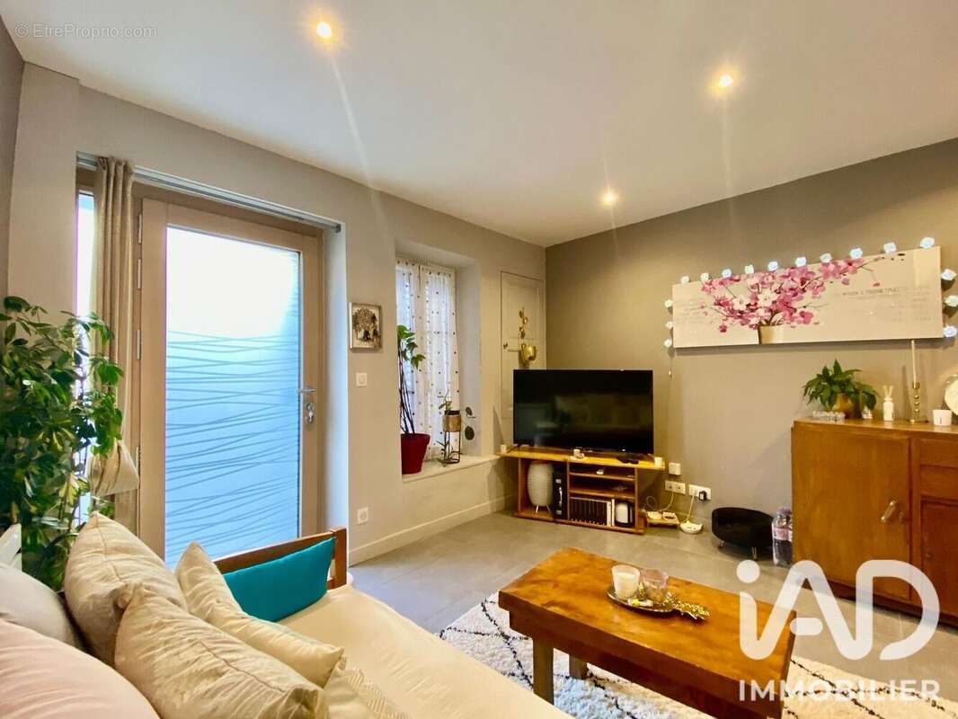 Maison 55 m² à Luc-Sur-Orbieu  - photo 6