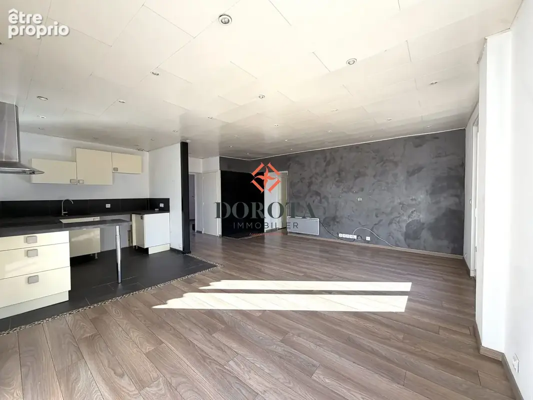 Maison 6 pièces 117 m² à vendre à Saint-Martin-D'heres (38400) - photo 2