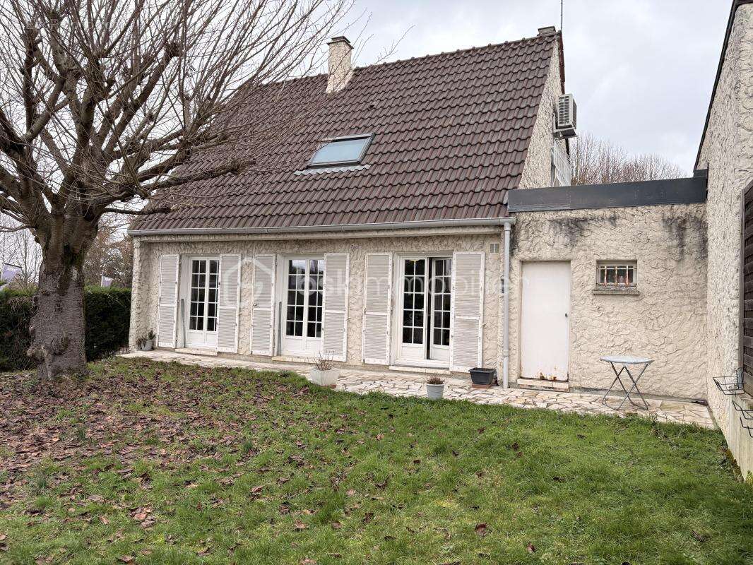 Maison à SAINTRY-SUR-SEINE