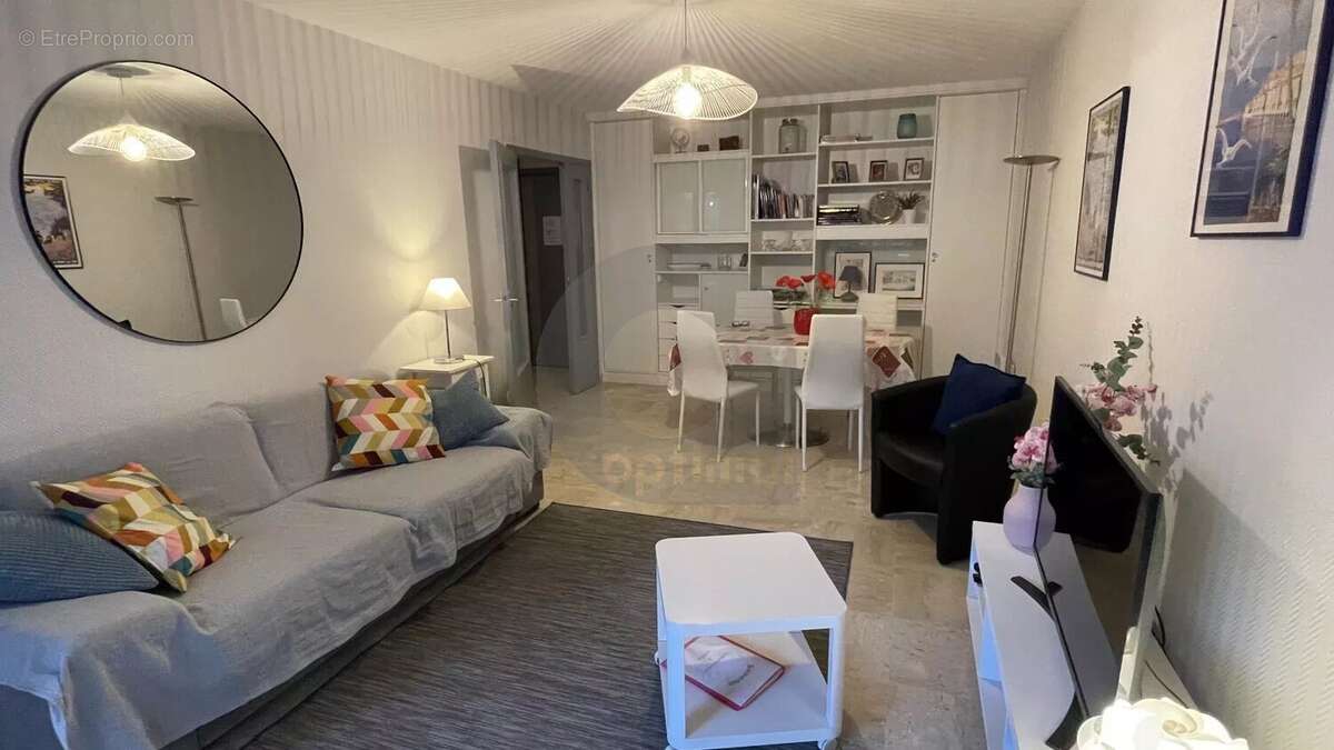 Appartement à MENTON