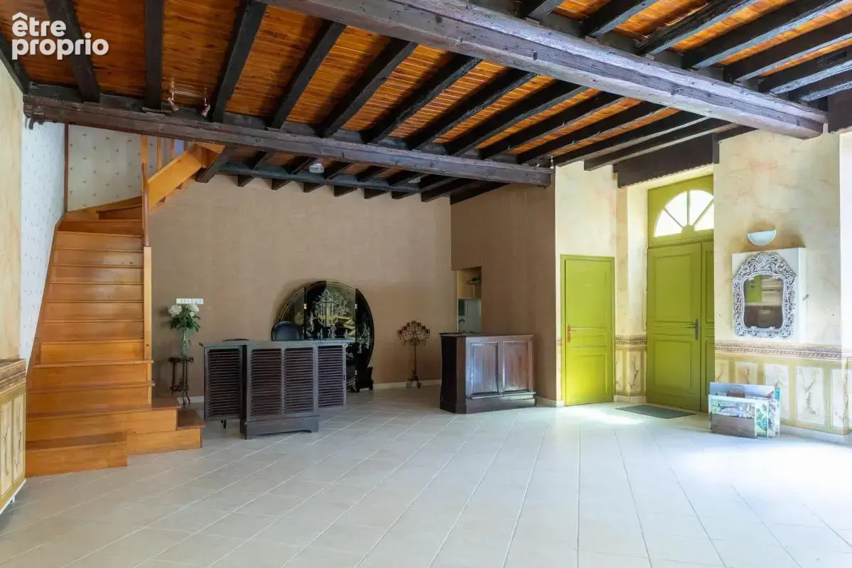 Mâcon centre historique – Maison de ville avec caractère et beaux volumes - photo 19