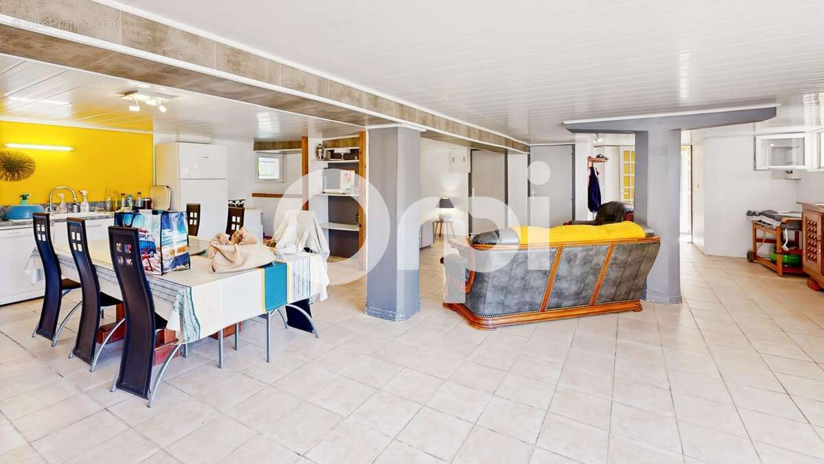 Maison  8 pièce(s) - photo 19