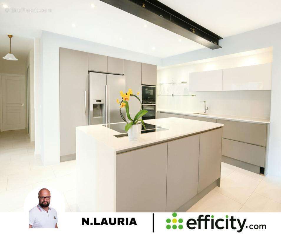 Maison à PEYROLLES-EN-PROVENCE