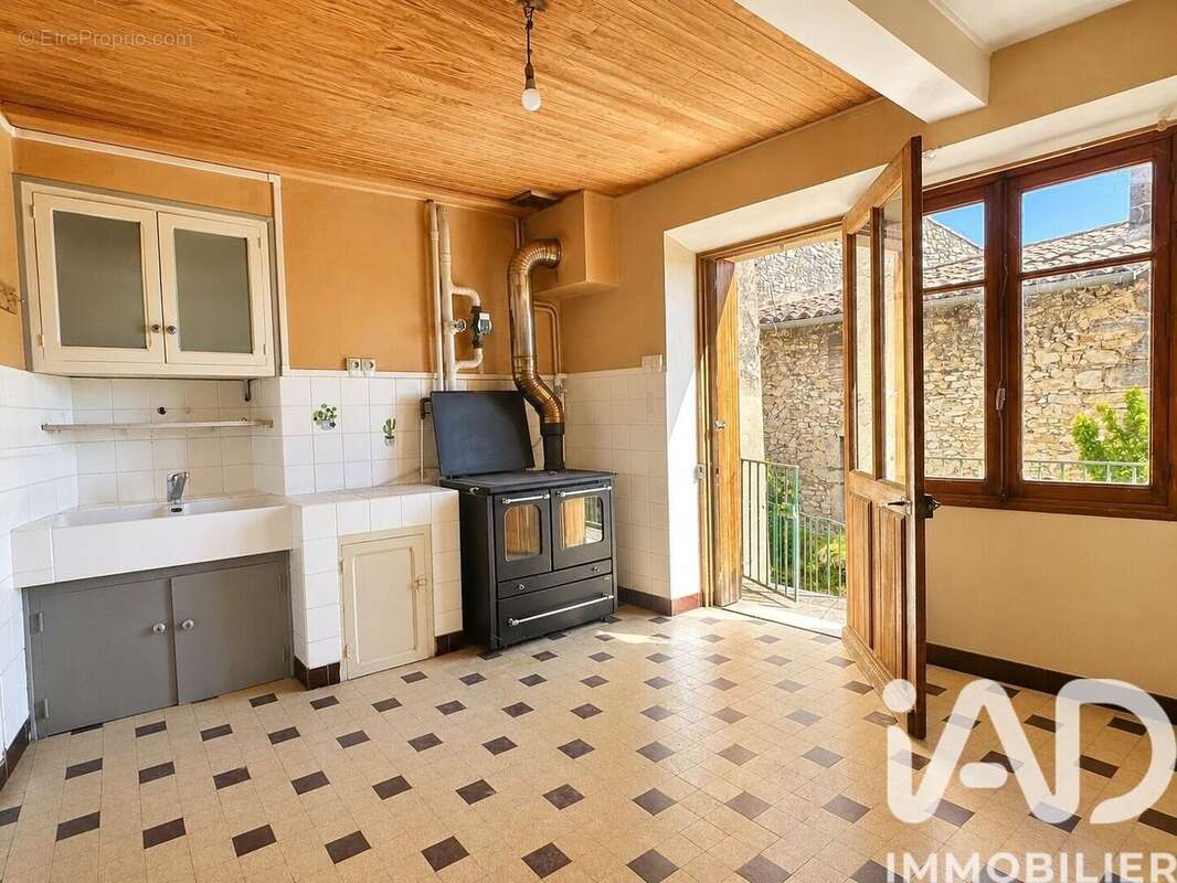 Photo 2 - Maison à PLAN-DE-BAIX