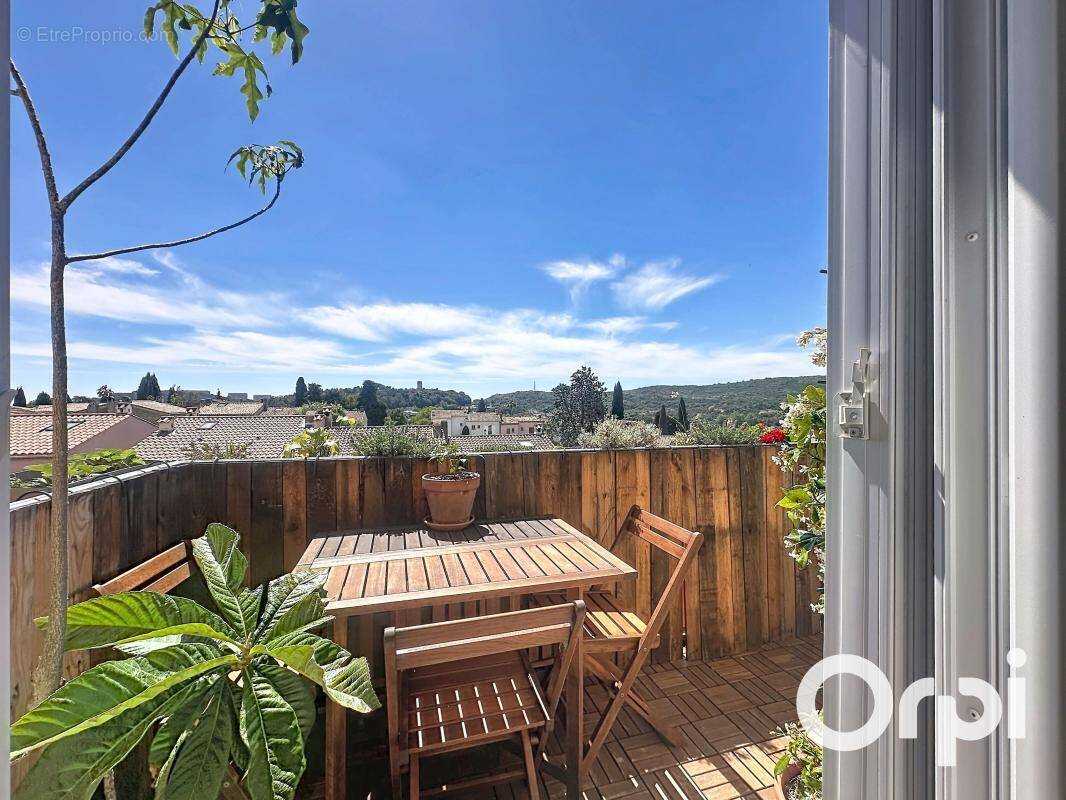 Appartement à VILLENEUVE-LOUBET