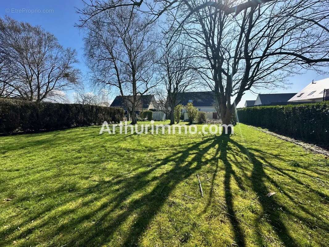 Maison à SAINT-JOUIN-BRUNEVAL
