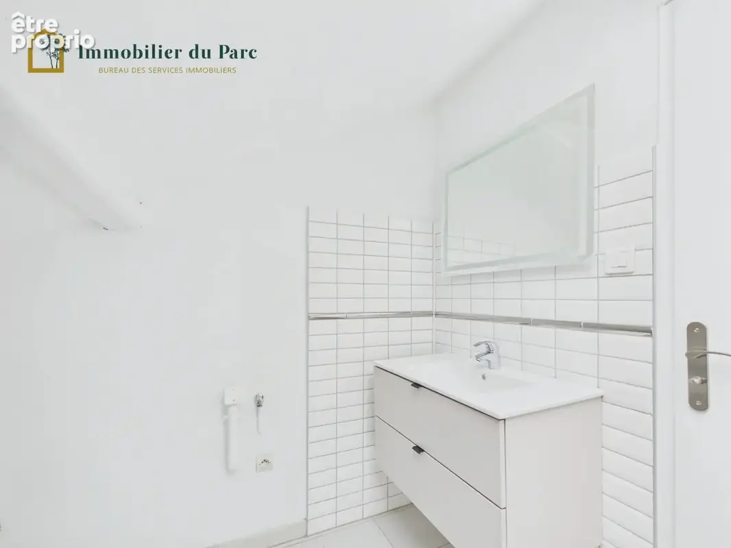 Appartement T2 Belfort hyper-centre – Rénové, DPE C, cachet, cave - photo 11
