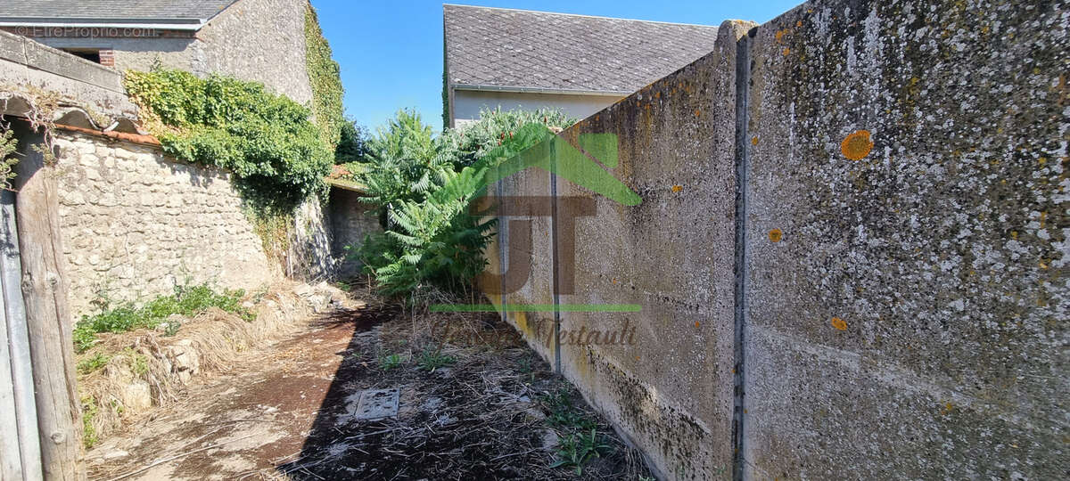 Maison de 59m2 à acheter 66000 € à Villemaury - photo 11