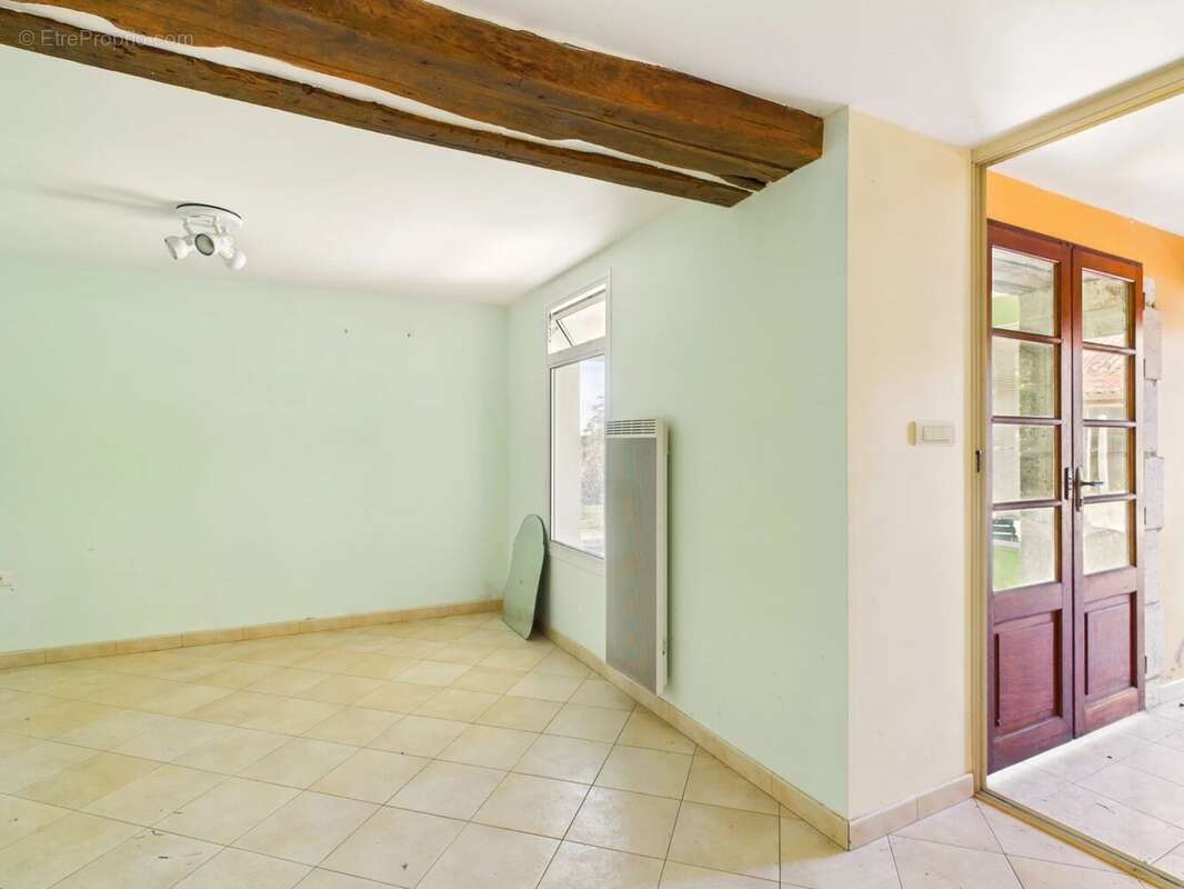 Maison à BERTRIC-BUREE