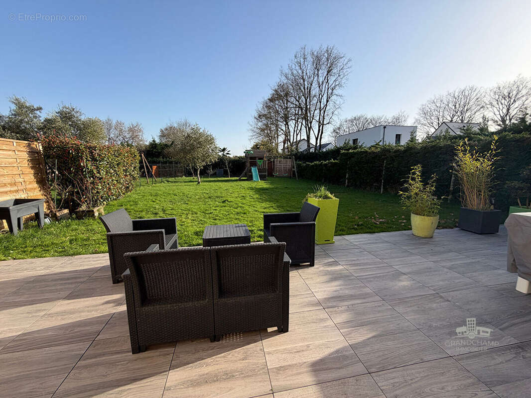 Maison à GRANDCHAMPS-DES-FONTAINES