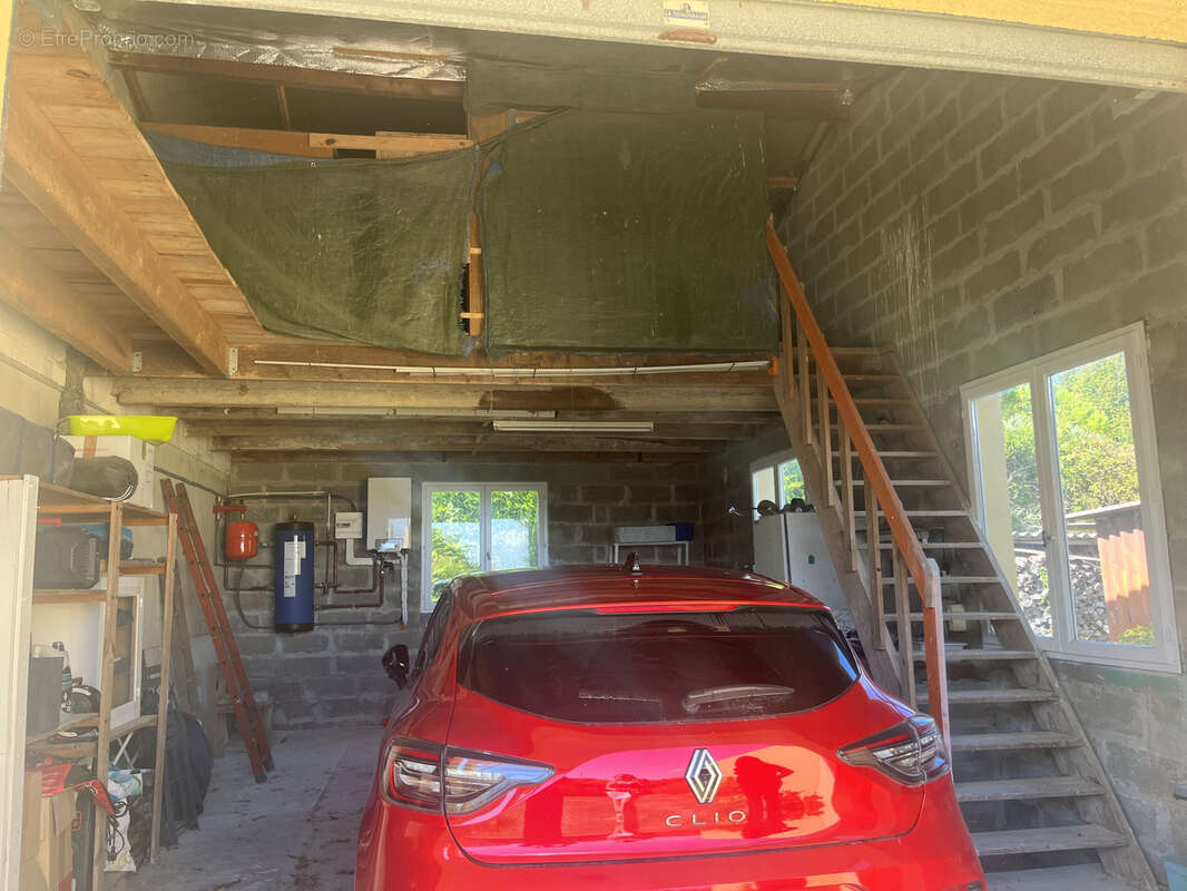 Maison à MORTAGNE-SUR-GIRONDE