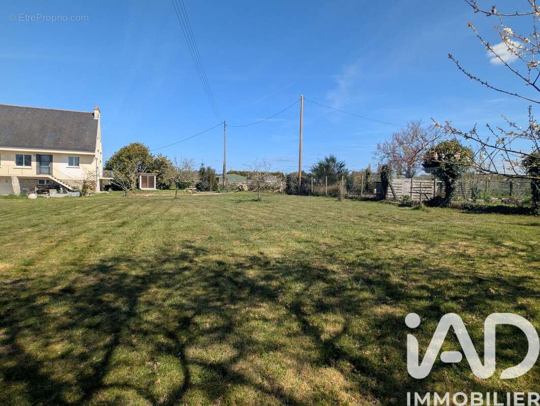 Photo 3 - Terrain à REDENE