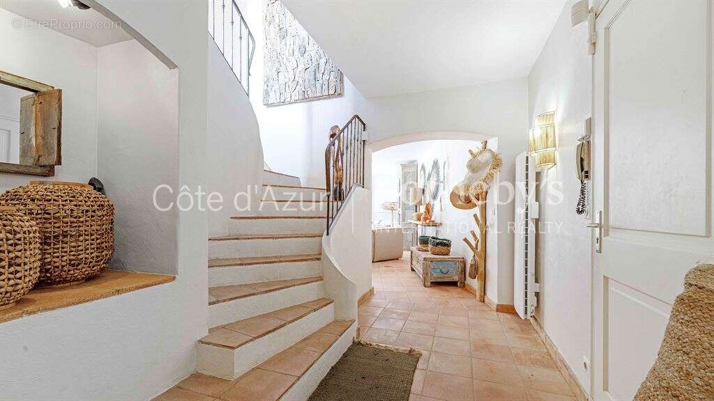 Maison à LA CROIX-VALMER