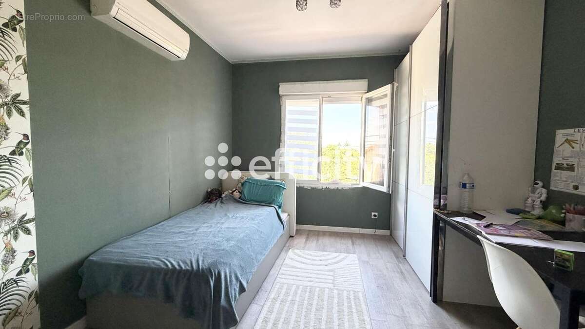 Maison 140 m² à Villeurbanne  - photo 10