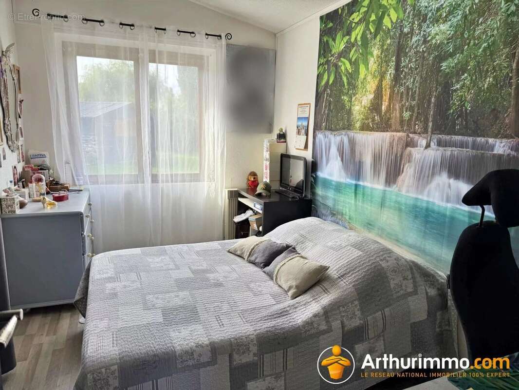 Maison à IVRY-LA-BATAILLE