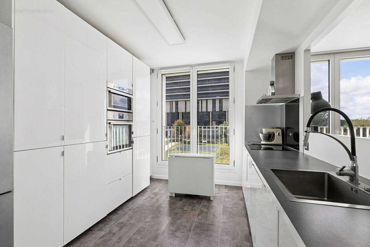 Appartement à NANTERRE