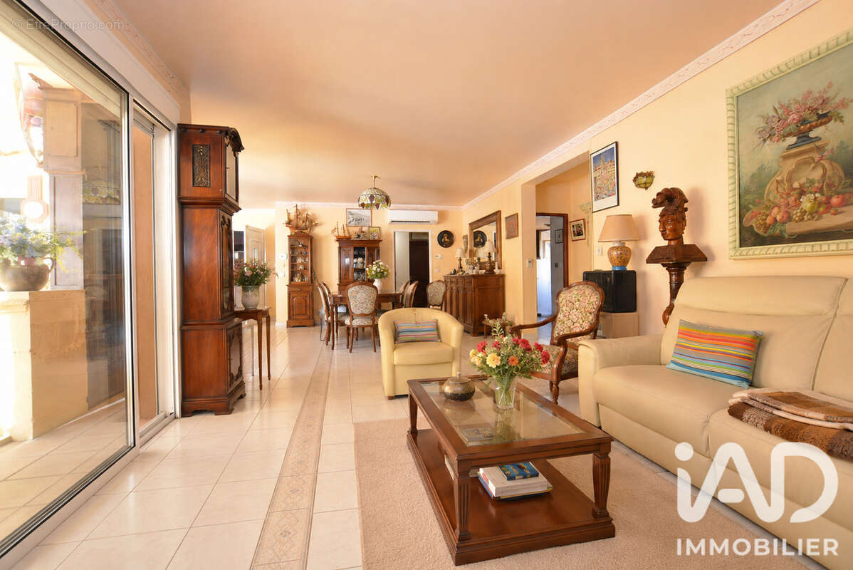 Maison 227 m² à Argeliers  - photo 5