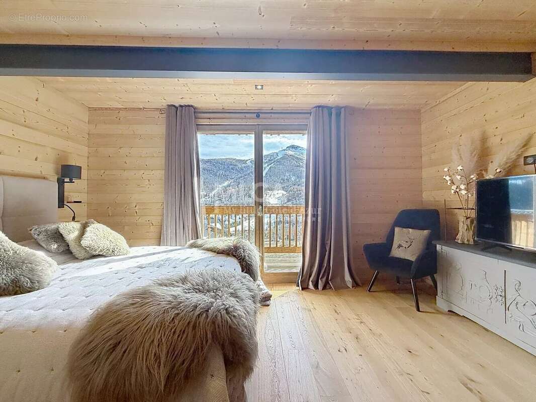 Maison à SAINT-ETIENNE-DE-TINEE