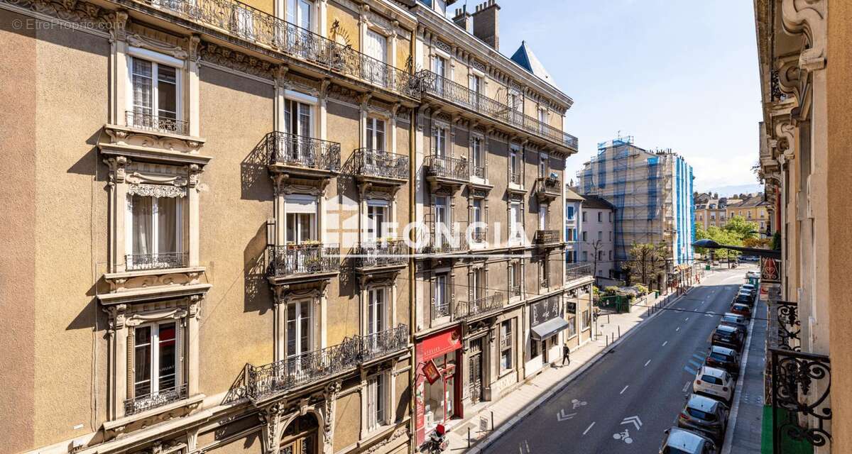 Appartement à GRENOBLE
