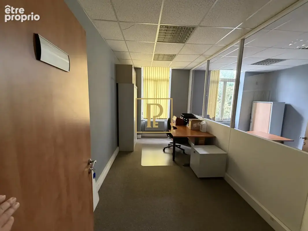 Immeuble de bureaux proximité centre ville d'Arras - photo 12