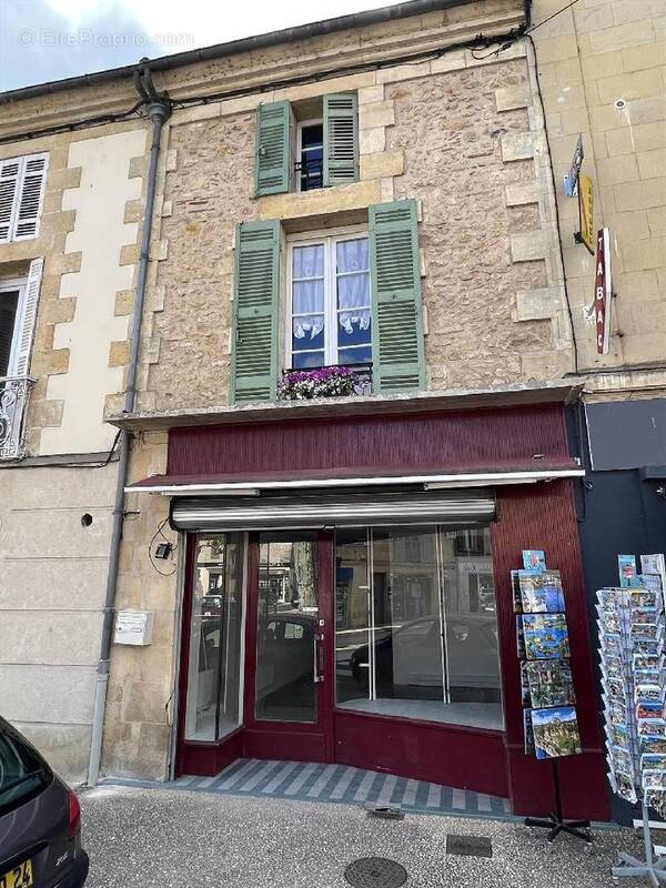 Appartement à LALINDE