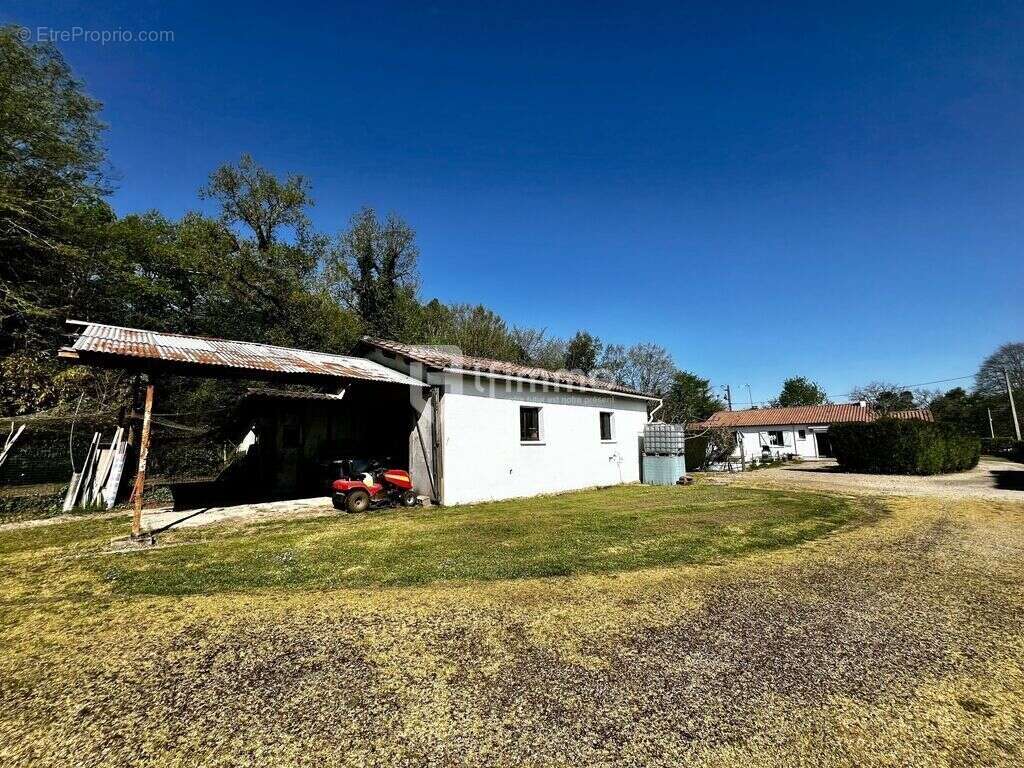 Maison à MONTPON-MENESTEROL