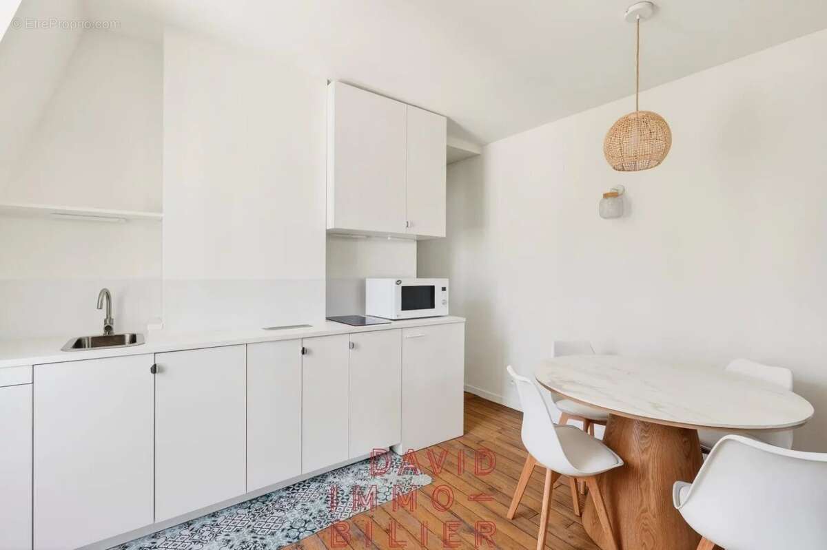 Appartement à PARIS-9E