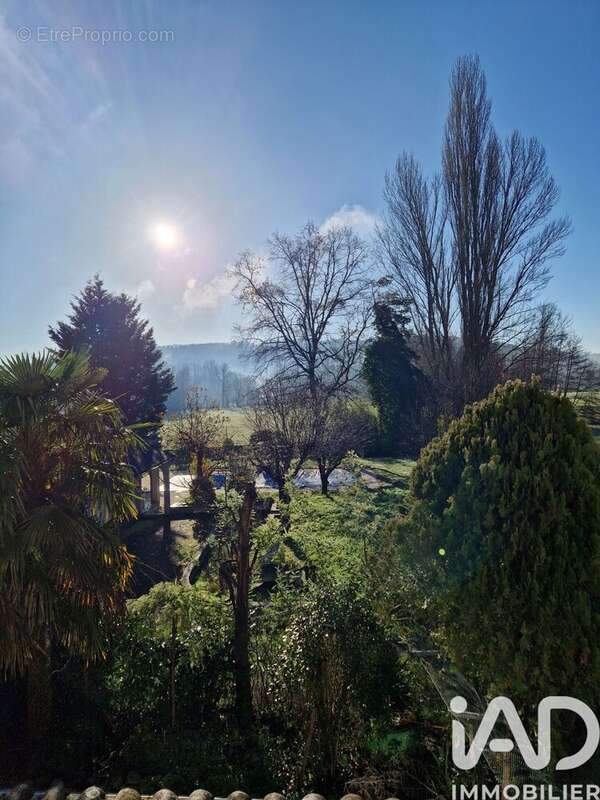 Photo 2 - Maison à TERRASSON-LAVILLEDIEU