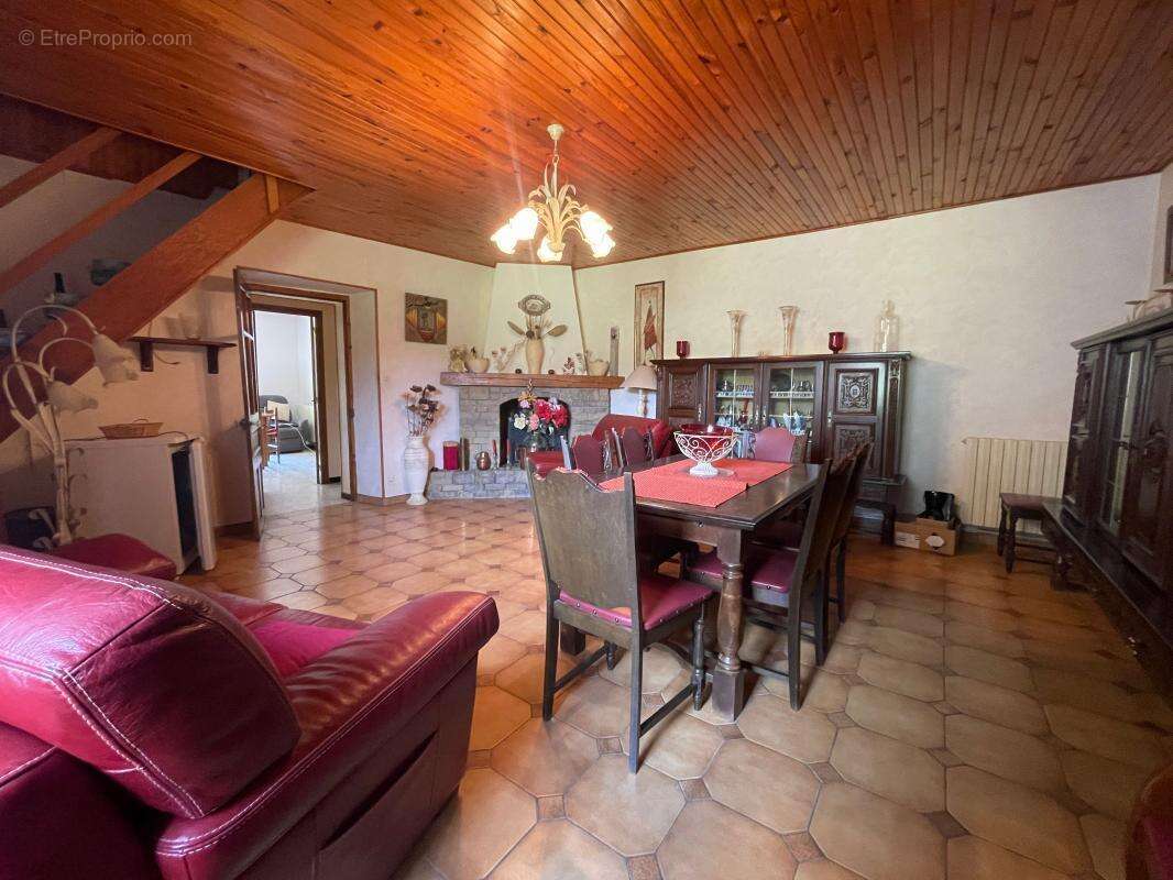 Maison à ROSIERES